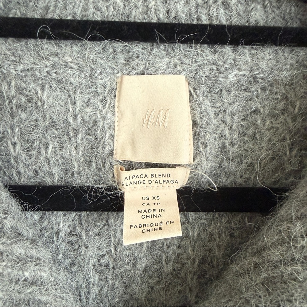 H&M Gray Alpaca Blend Premium Half Zip Sweater - Picture 4 of 6